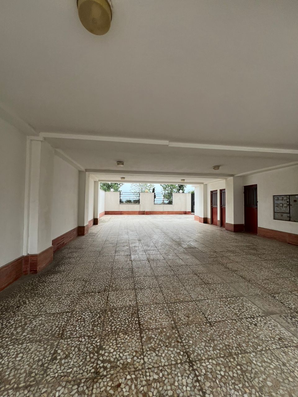 آپارتمان 265 متری کلید نخورده رویان